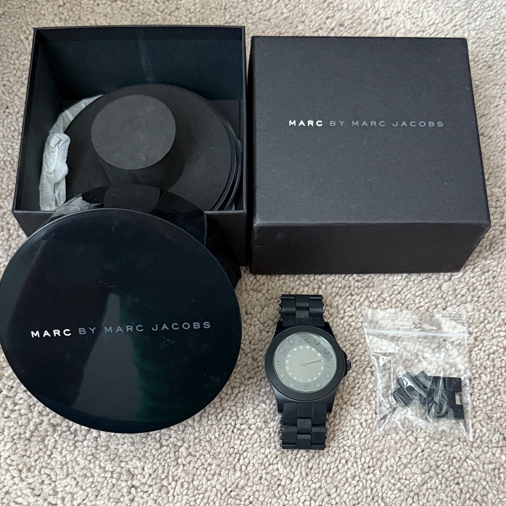 Marc by Marc Jacobs Matte Black Watch MBM 2510